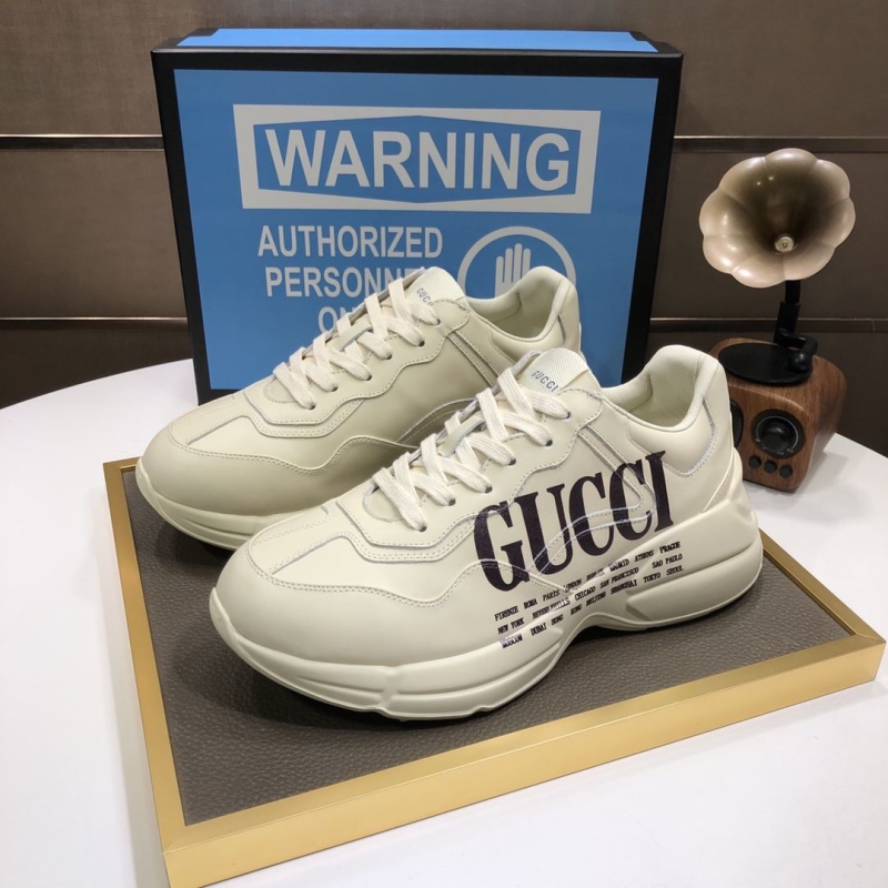 G*u*i casual shoes